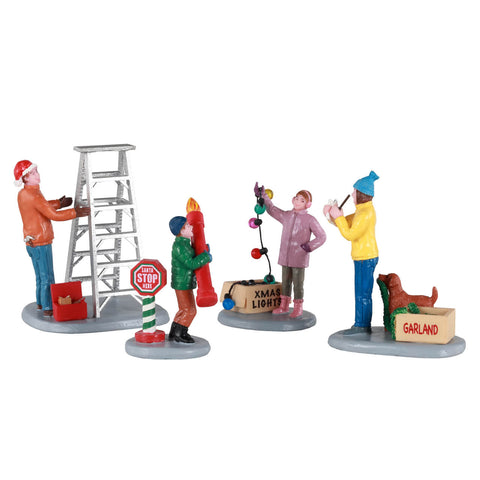 Décorer en famille, lot de 4 - Village Lemax